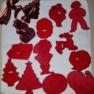 Assorted Holiday Cookie Cutters